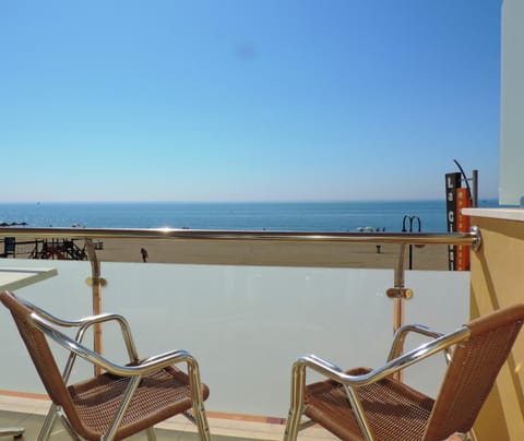 View (from property/room), Balcony/Terrace, Sea view