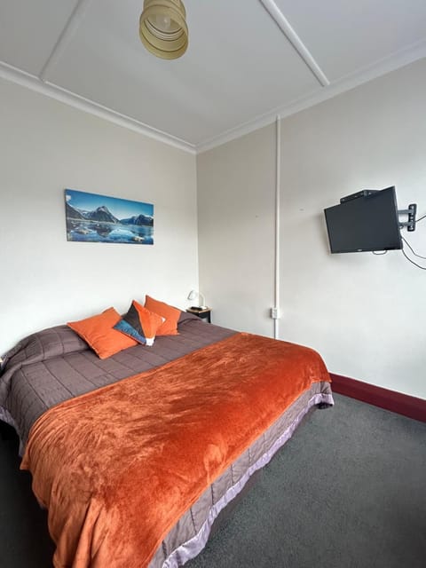 Beaumont Hotel and Holiday Park Hotel in Otago