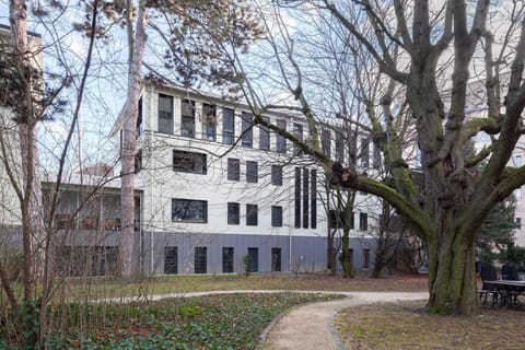 2,5 Zi Design Loft Wohnung mit Gartensitzplatz Condominio in Basel