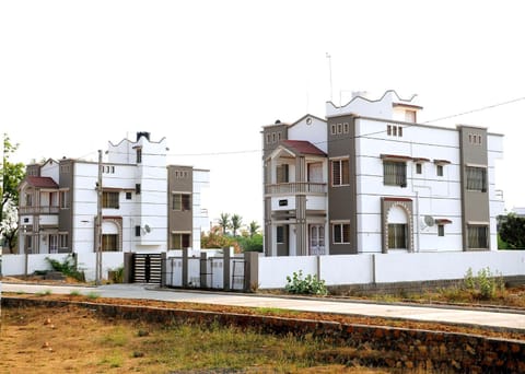 Shivam Sundaram Bunglows House in Gujarat