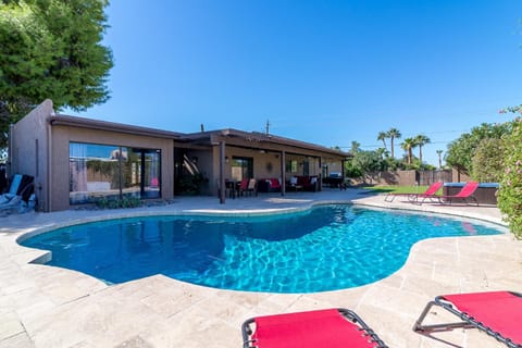 Casa De Palms Home House in Scottsdale
