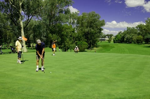 People, Golfcourse, Area and facilities