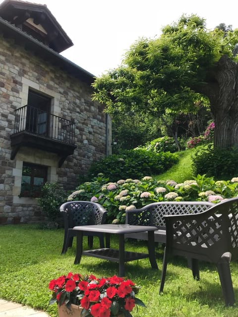 Posada Fuentedevilla Bed and Breakfast in Western coast of Cantabria