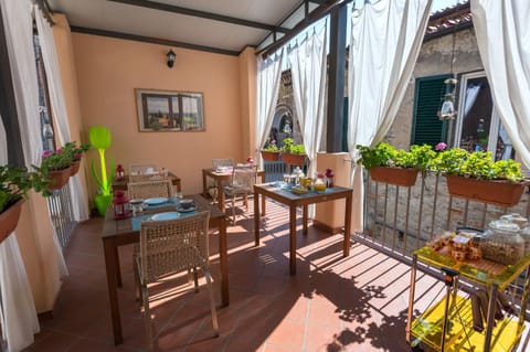 B&B Il Grifone Bed and Breakfast in Pistoia