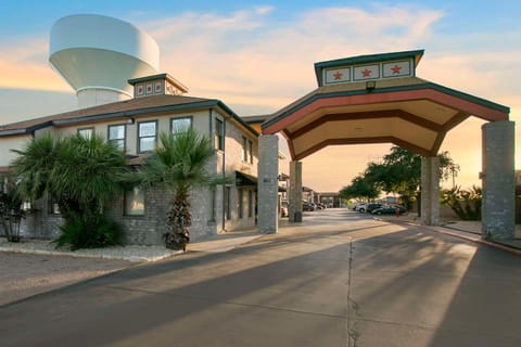 Econo Lodge Near Lackland Air Force Base-SeaWorld Hotel in San Antonio