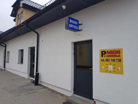 Noclegi i Parking u Andrzeja Vacation rental in Gdansk