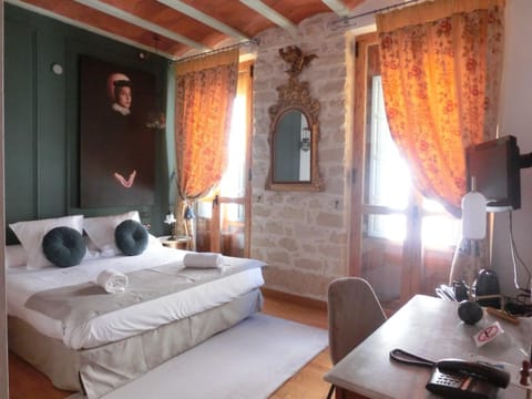 Les Monges Palace Boutique Hotel in Alicante