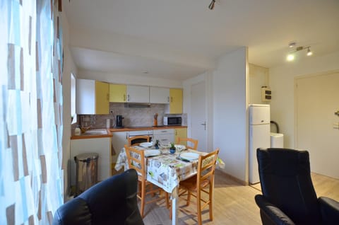 Kitchen or kitchenette, Living room, Dining area