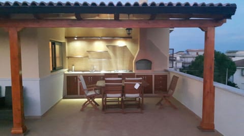 BBQ facilities, Balcony/Terrace, Kitchen or kitchenette, Dining area, kitchen