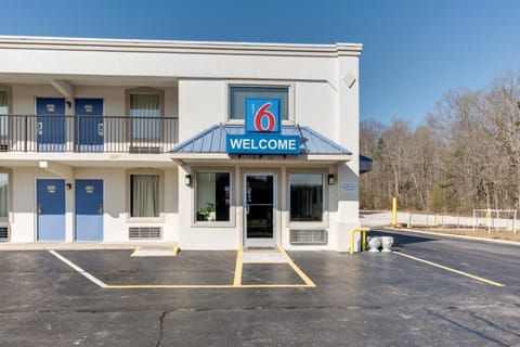 Motel 6-Kingston, TN Hôtel in Watts Bar Lake