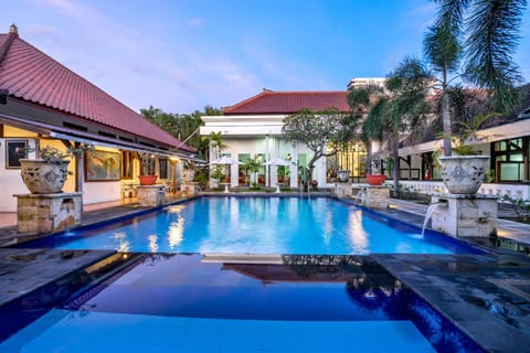 Pool view, Swimming pool