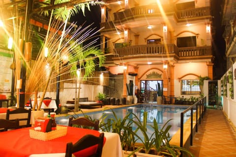Tropical Breeze Hotel in Krong Siem Reap