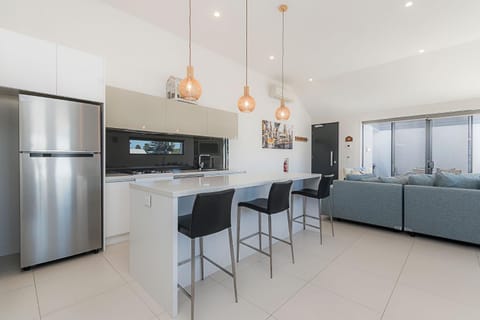 Chimneys On Bank Apartment in Port Fairy