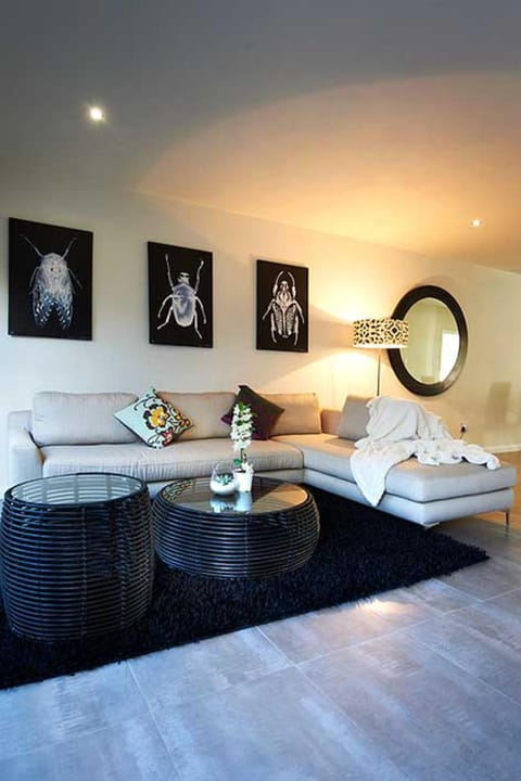 Dynasty Forest Sandown Serviced Apartments & Self Catering Hotel Copropriété in Sandton