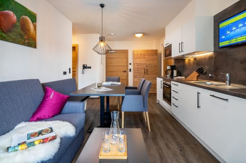 Kitchen or kitchenette, Living room, Dining area