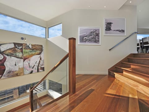 Whispers Casa in Port Fairy