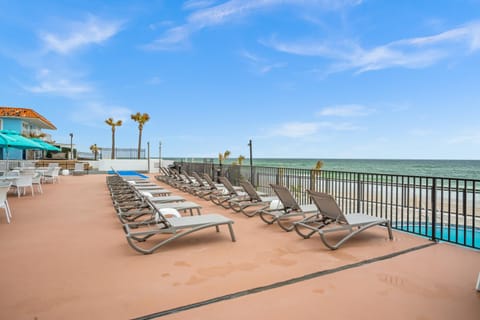 Day, View (from property/room), Beach, sunbed