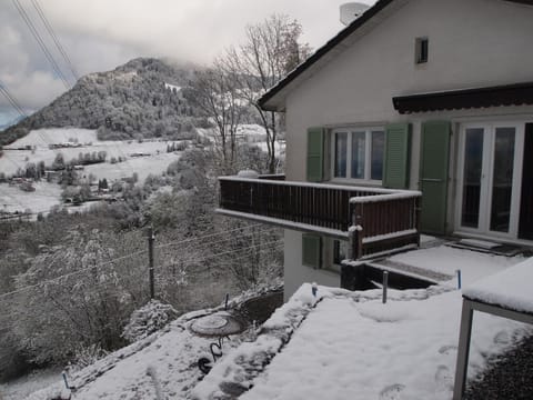 Gais Alpins Maison in Montreux