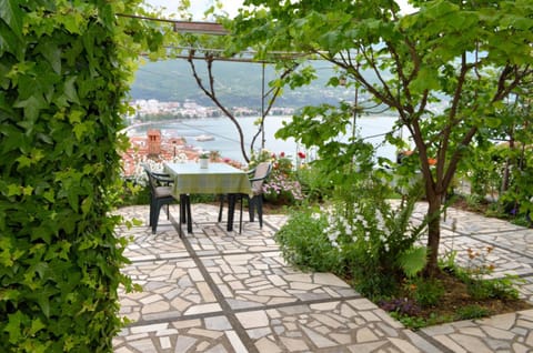 Apartments Villa Saray Bed and Breakfast in Ohrid