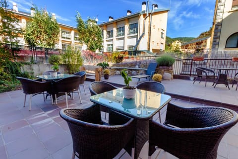 Garden, Balcony/Terrace