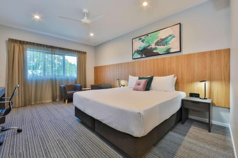 Best Western Plus North Lakes Hotel Hotel in North Lakes