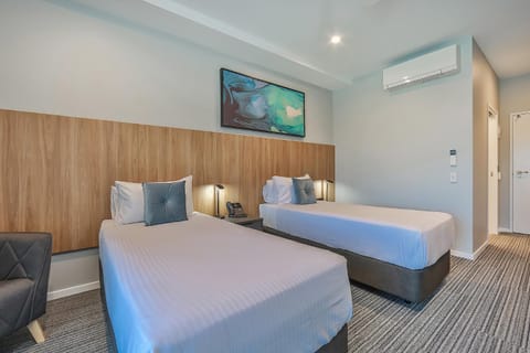 Best Western Plus North Lakes Hotel Hotel in North Lakes