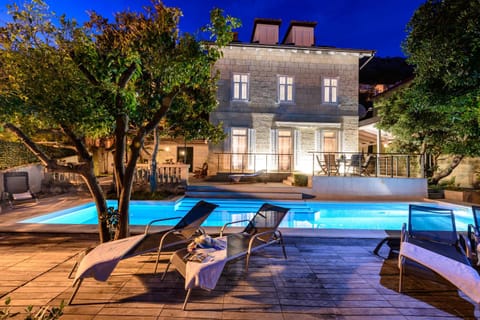 Property building, Night, Balcony/Terrace, Swimming pool, Swimming pool