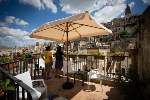 Balcony/Terrace, City view