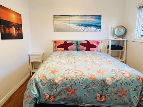 Costa Mesa Homestay - Private Rooms with 2 Shared Baths and Hosts Onsite Urlaubsunterkunft in Costa Mesa