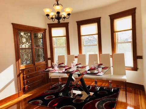Boston Lodge and Suites Übernachtung mit Frühstück in Quincy