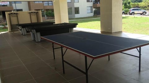 Game Room, Table tennis