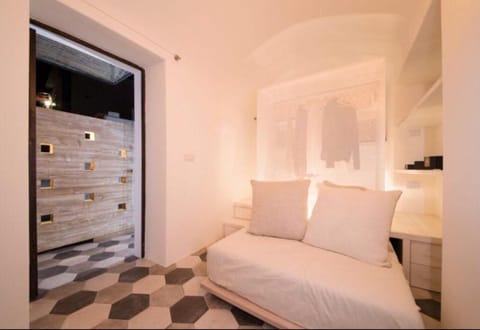 tinylovely Apartment in Ischia
