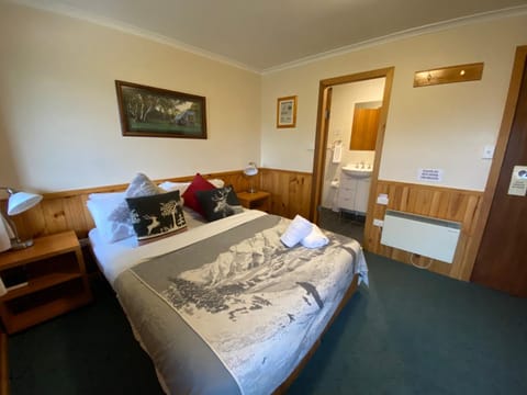 Candlelight Lodge Hotel in Thredbo