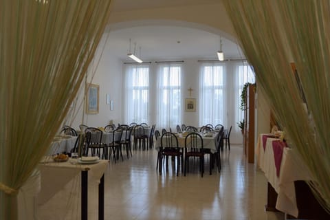 Centro di Spiritualità Madonna della Nova Hotel in Ostuni