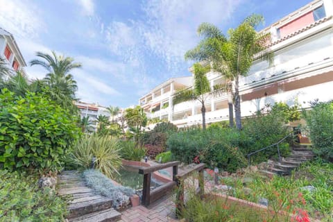2026 Las Canas Beach Condo in Marbella
