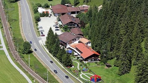 Landgasthof Sonnenhof Hôtel in Mittenwald