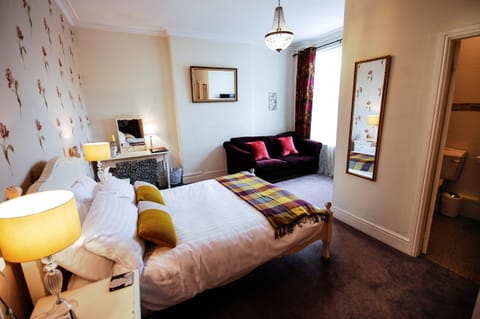 Kilmorey Lodge Bed and Breakfast in Chester