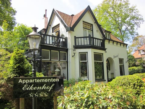 Appartementen Huize Eikenhof Condominio in Bergen