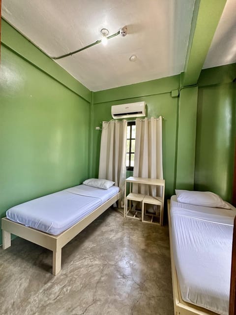 Dayon Hostel Hostal in Coron