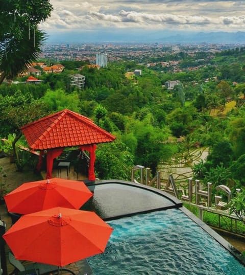 Dago Highland Resort Hotel in Bandung