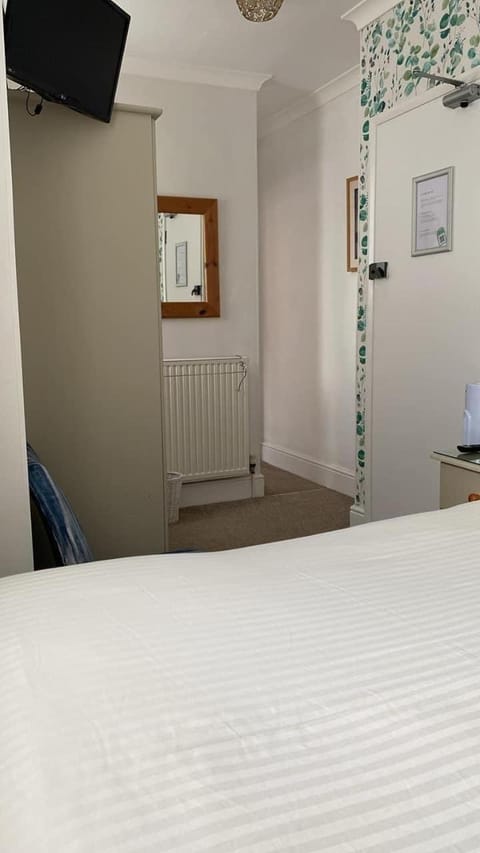 The Wentworth Guest House Bed and Breakfast in Paignton