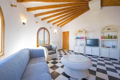 Communal lounge/ TV room, Living room