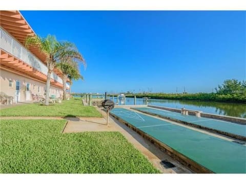 Belleview Gulf Condos Apartment hotel in Redington Shores