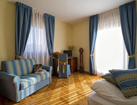 Hotel Belvedere Dolomiti Hotel in Friuli-Venezia Giulia