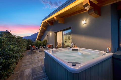 Hot Tub, Solarium, Balcony/Terrace, Spa and wellness centre/facilities, Spa and wellness centre/facilities, Sunset, Open Air Bath
