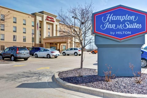 Hampton Inn and Suites Peoria at Grand Prairie Hotel in Peoria