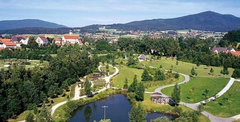 Haus Bergblick Bay. Wald Apartment in Straubing-Bogen