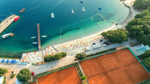 Bird's eye view, Beach, Tennis court