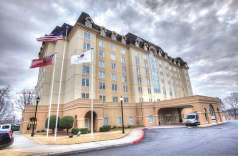 Doubletree Suites by Hilton at The Battery Atlanta Hotel in Smyrna