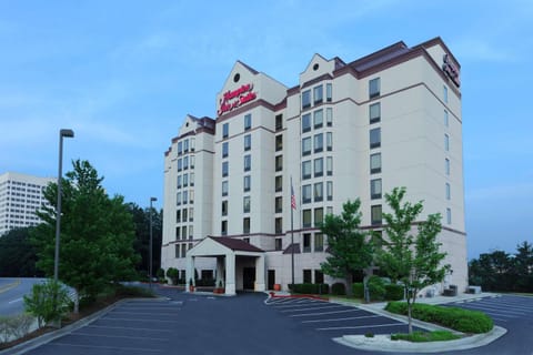 Hampton Inn & Suites Atlanta-Galleria Hotel in Smyrna